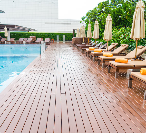 Decking & Outdoor Living